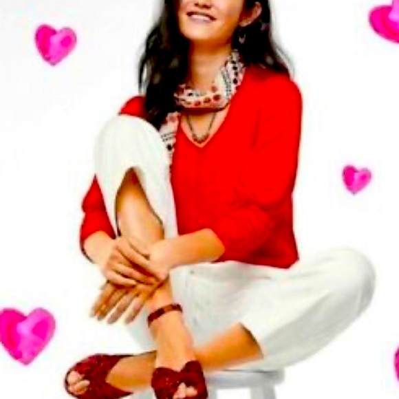 Sold * NWT | CAbi Aurora Blouse Vermillion; Style 5709: - Picture 3 of 6